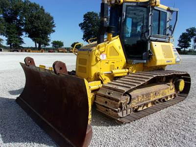 Komatsu D51PX-24 Dozer