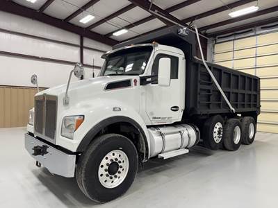 Kenworth T880 Tri Axle Dump Truck - Paccar 430HP, 6 Speed Allison Rds Automatic, 16' Dump