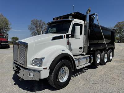 Kenworth T880 Tri Axle Dump Truck - Paccar 510HP, 6 Speed Allison Rds Amt