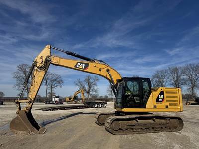 Caterpillar 320 Excavator