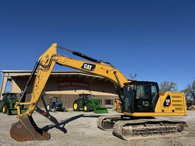 Caterpillar 320 Excavator