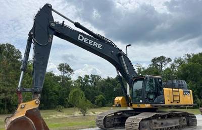 John Deere 470G LC Excavator