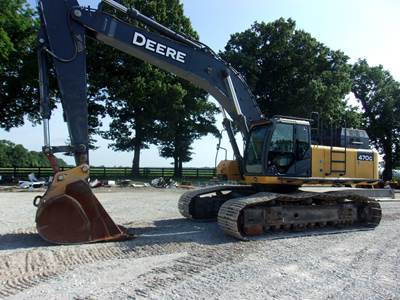 John Deere 470G LC Excavator