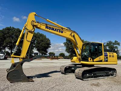 Komatsu PC210LC-11 Excavator