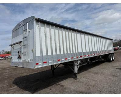 Cornhusker 43X102 Aluminum Hopper / Grain Trailer - Air Ride