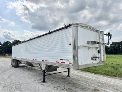 Timpte SUPER HOPPER Hopper / Grain Trailer