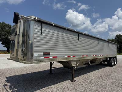 Timpte SUPER HOPPER Hopper / Grain Trailer