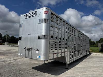WILSON PSDCL-402P Livestock Trailer