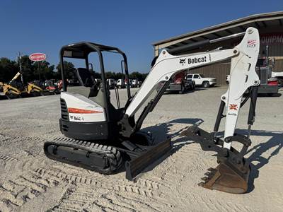 Bobcat E26 Mini Excavator