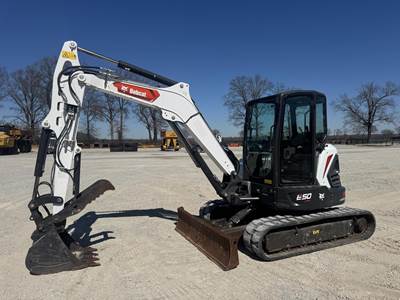Bobcat E50R2 Mini Excavator