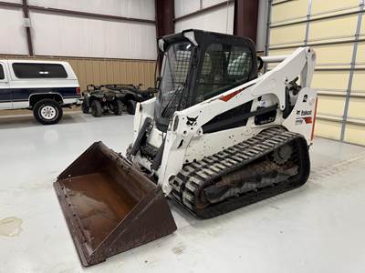 Bobcat T770 Compact Track Loader