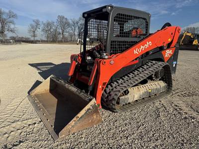 Kubota SVL97-2 Track Skid Steer