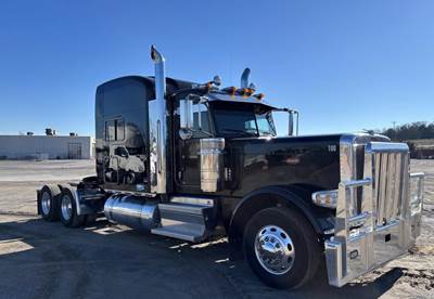 Peterbilt 389 Sleeper Semi Truck - Mid Roof Sleeper, Cummins 565HP, 18 Speed Automatic