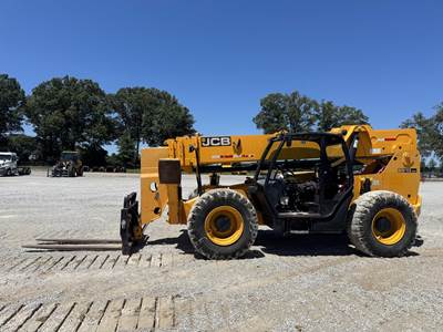 JCB 510-56 Telehandler - 10000lb Capacity, 56ft Lift Height
