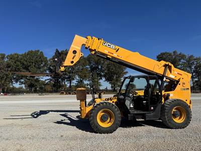 JCB 510-56 Telehandler - 10000lb Capacity, 56ft Lift Height