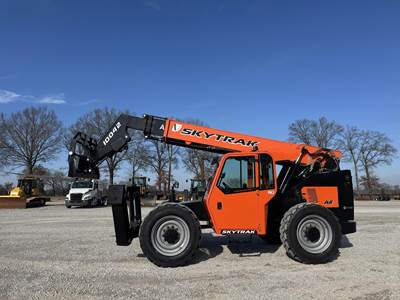 SkyTrak 10042 Telehandler - 10000lb Capacity, 42ft Lift Height