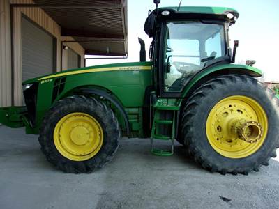 John Deere 8310R Tractor