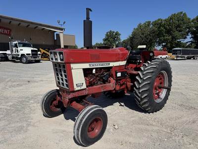 International 966 Tractor