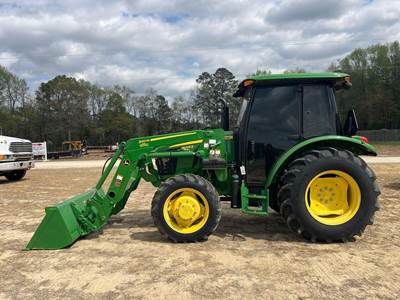John Deere 5075E Tractor