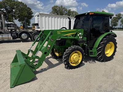 John Deere 5075E Tractor