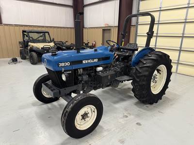 New Holland 3930 Tractor