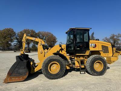 Caterpillar 930M Wheel Loader