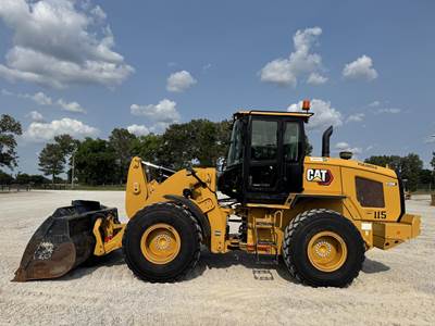 Caterpillar 930M Wheel Loader