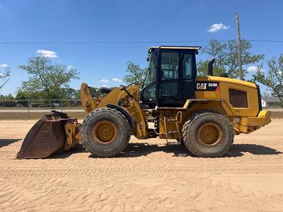 Caterpillar 930M Wheel Loader