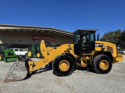 Caterpillar 938M Wheel Loader
