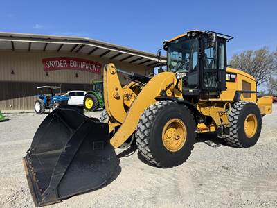 Caterpillar 938M Wheel Loader