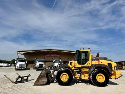 Volvo L110H Wheel Loader