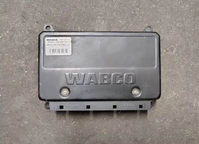Wabco ABS-E ABS Control Module for a Freightliner Cascadia 125