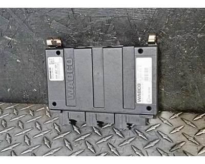 Wabco ABS Control Module for a Freightliner Cascadia 116 Day Cab