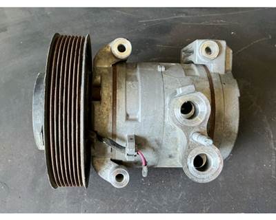 Detroit DD15 A/C Compressor