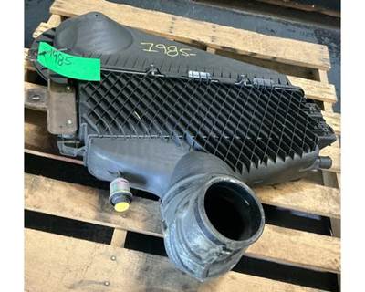 International ProStar Air Cleaner / Air Filter Housing
