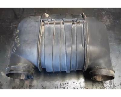 Kenworth T800 Air Cleaner / Air Filter Housing