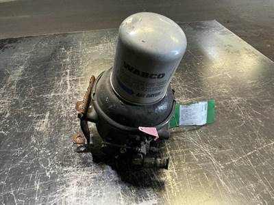 Freightliner Air Dryer for a Bendix AD-9si