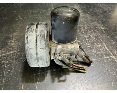 Kenworth Air Dryer for a Kenworth T800