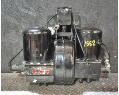 Bendix AD-IS Everflow Air Dryer for a Peterbilt 579