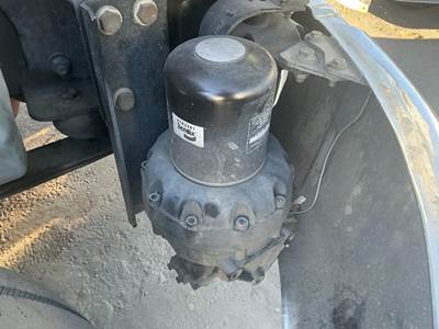 Bendix M2 106 Air Dryer for a Freightliner M2 106