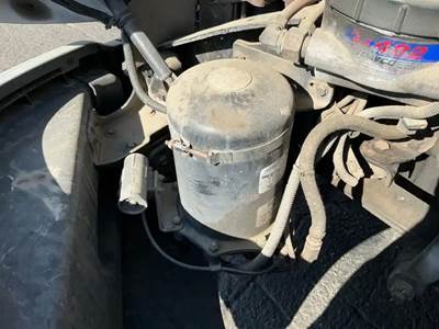 Freightliner Cascadia 125 Air Dryer