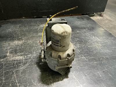 Freightliner Cascadia 125 Air Dryer