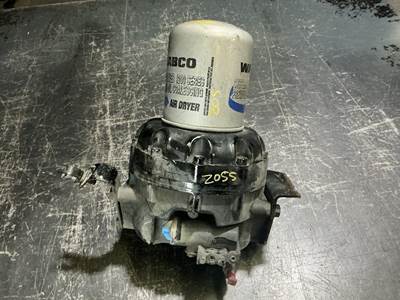 Freightliner Cascadia 126 Air Dryer