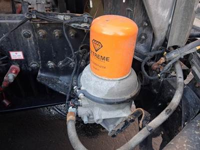 Freightliner Cascadia Air Dryer