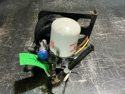 International LT625 Air Dryer