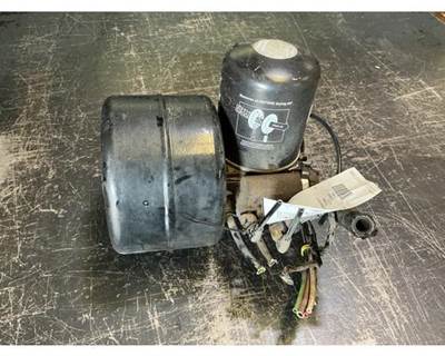 Kenworth T680 Air Dryer