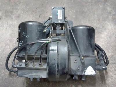 Peterbilt 579 Air Dryer