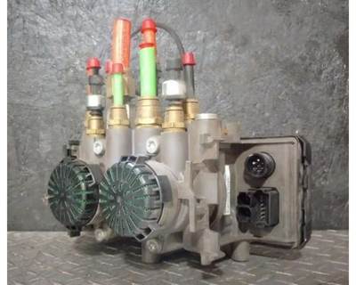 Bendix/Knorr-Bremse Multichannel Trailer ABS Module, Part # K086200V00, Fits Peterbilt 579