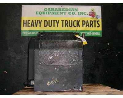 Carrier ComfortPro Auxiliary Power Unit (APU) for a Volvo VNL670