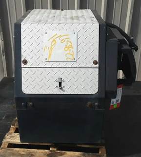 Freightliner Cascadia 125 Auxiliary Power Unit (APU)